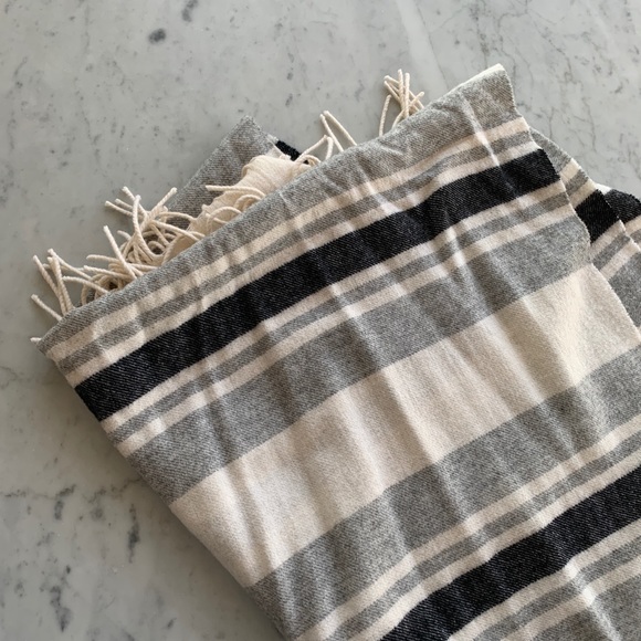 Madewell Striped Cape Scarf - Picture 5 of 6